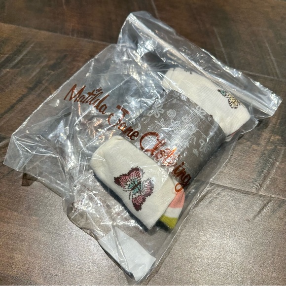 Fall Flutter Butterfly Tights - Picture 4 of 5